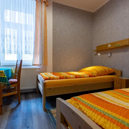 - Blumenstrasse Apartment
