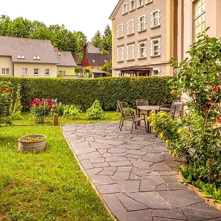 - Blumenstrasse Sebnitz